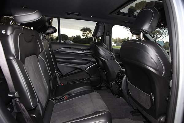 2022 Jeep Grand Cherokee L Night Eagle WL
