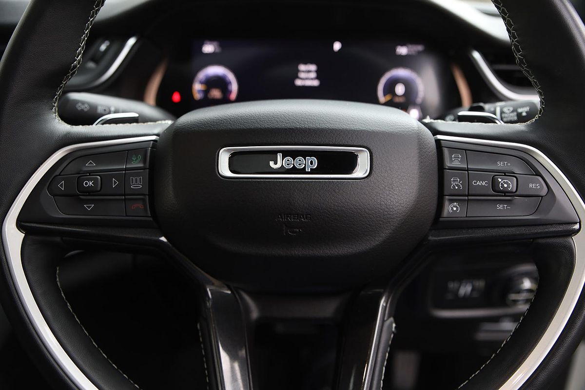 2022 Jeep Grand Cherokee L Night Eagle WL
