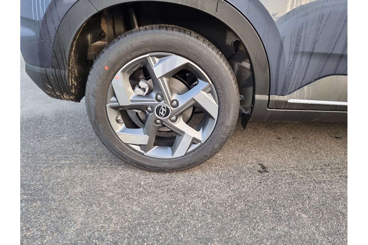 2024 Hyundai Venue Elite QX.V5