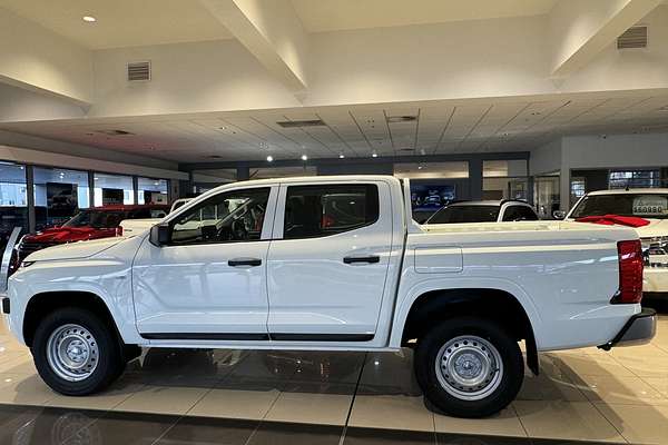 2024 Mitsubishi Triton GLX MV Rear Wheel Drive