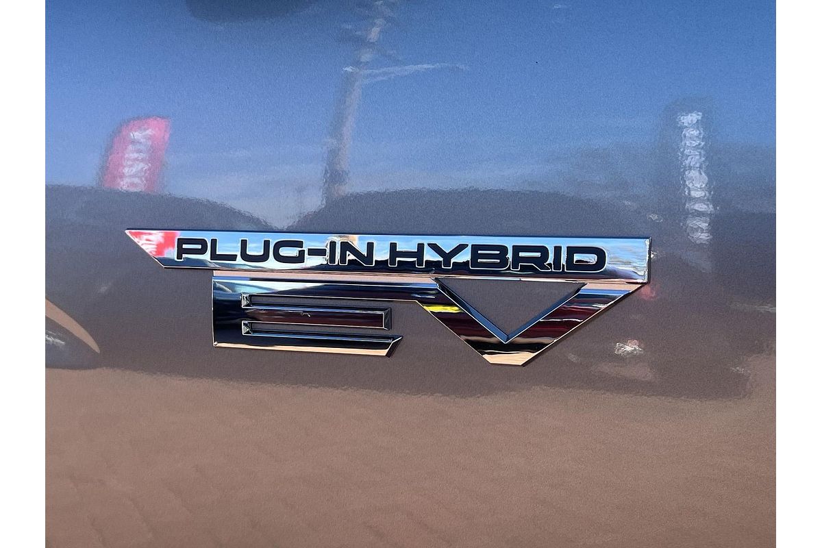2024 Mitsubishi Eclipse Cross PHEV ES YB
