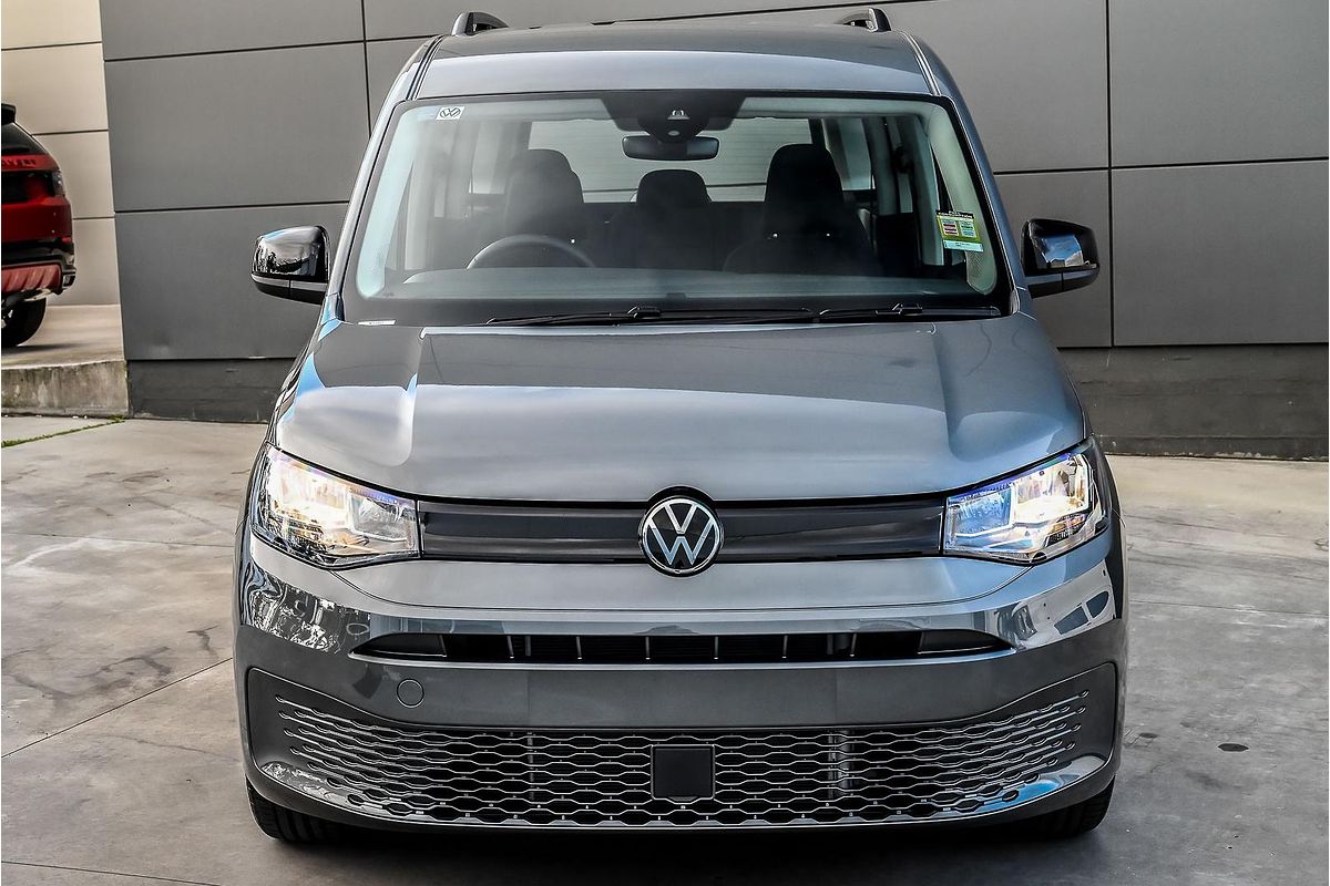 2024 Volkswagen Caddy TDI320 5