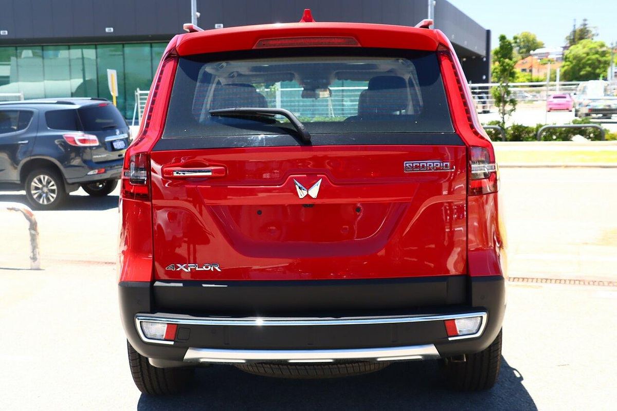 2023 Mahindra Scorpio Z8