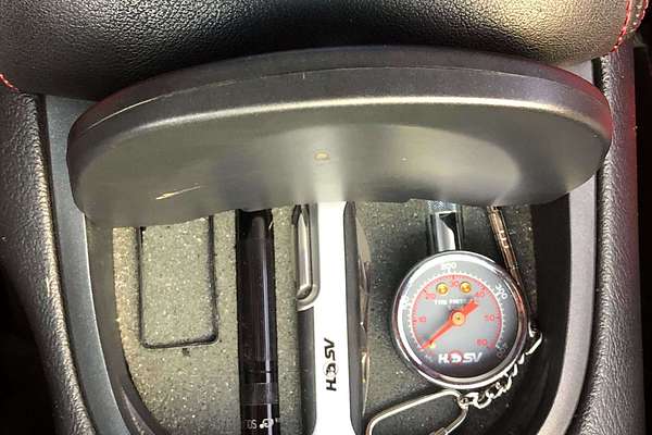 2002 Holden Special Vehicles Coupe GTO V2