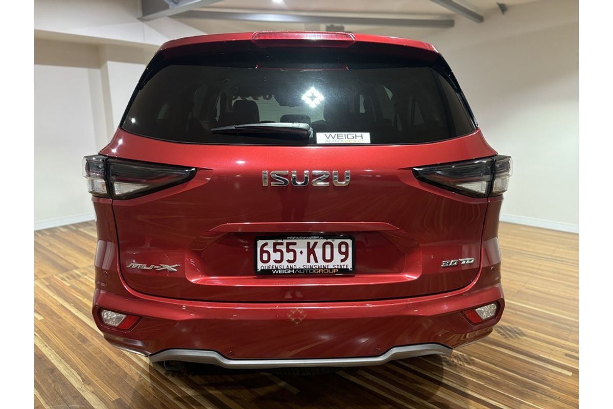 2022 Isuzu MU-X LS-T