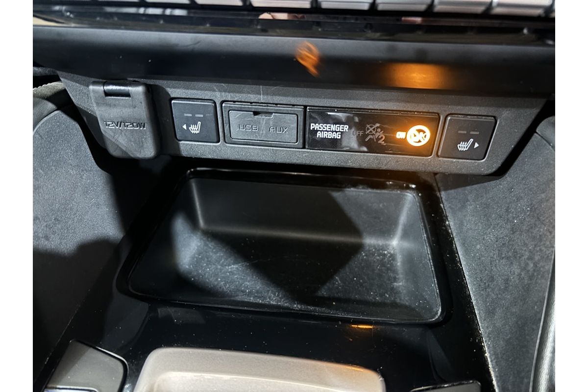 2022 Isuzu MU-X LS-T