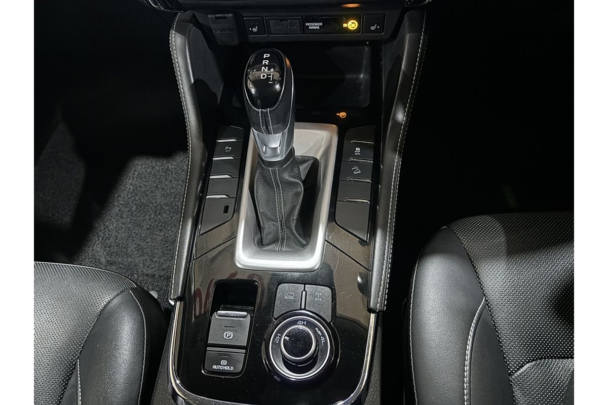 2022 Isuzu MU-X LS-T