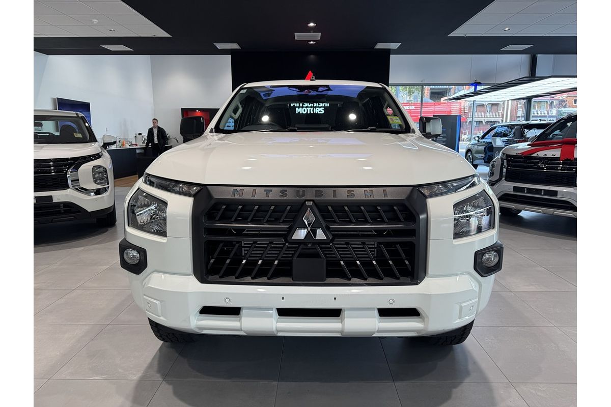 2024 Mitsubishi MV Triton GLX 2.4L D 6A/T 4X4 DC PU