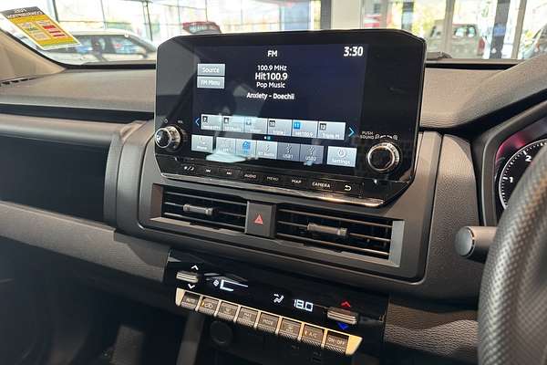 2024 Mitsubishi Triton GLX MV 4X4