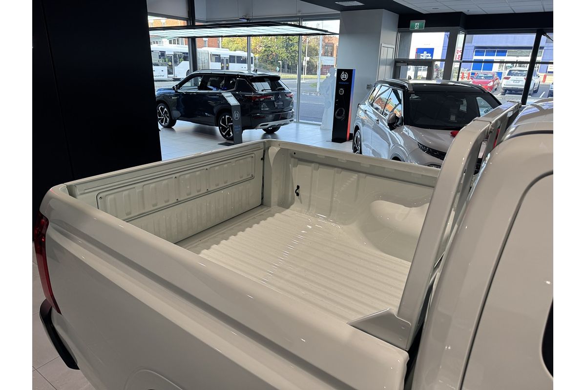 2024 Mitsubishi MV Triton GLX 2.4L D 6A/T 4X4 DC PU