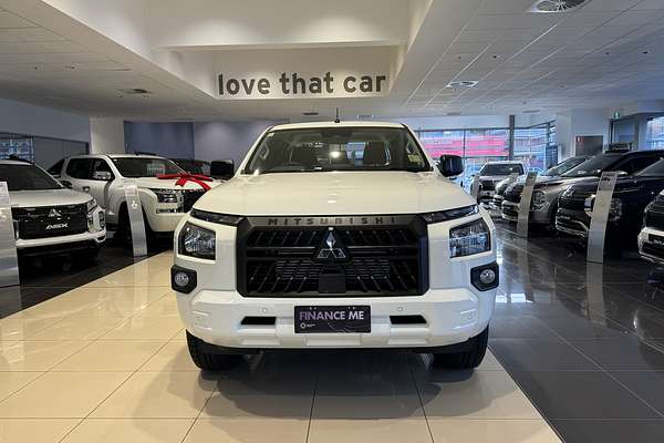 2024 Mitsubishi Triton GLX MV 4X4