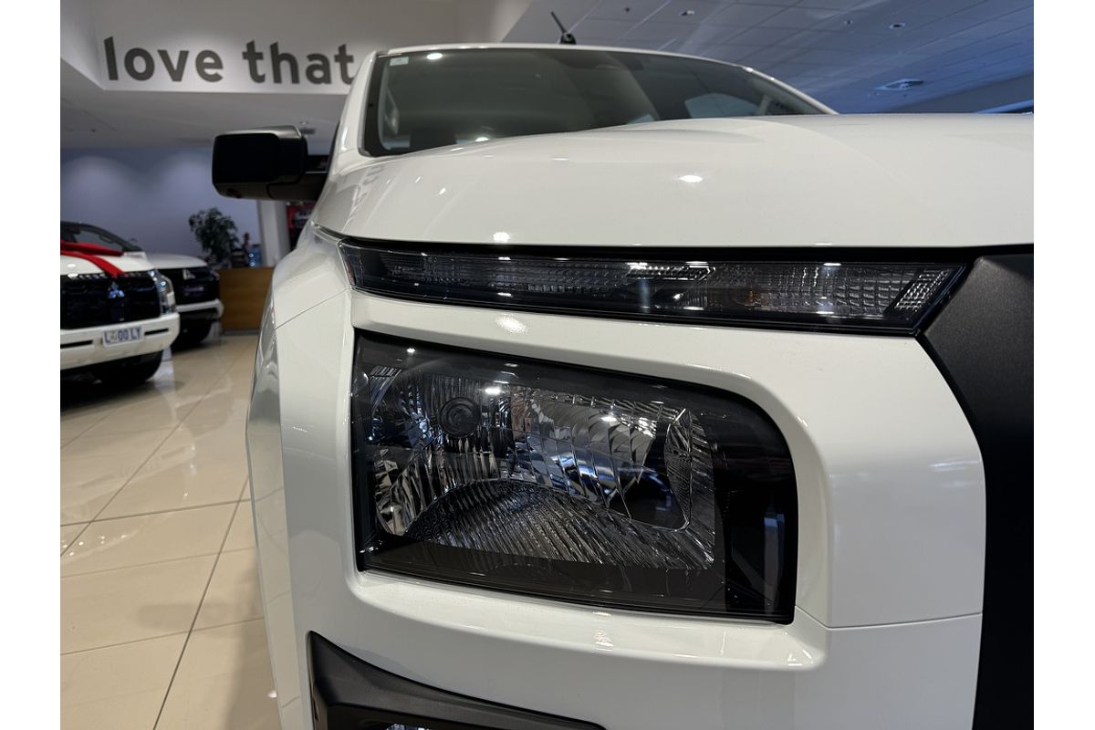 2024 Mitsubishi Triton GLX MV 4X4