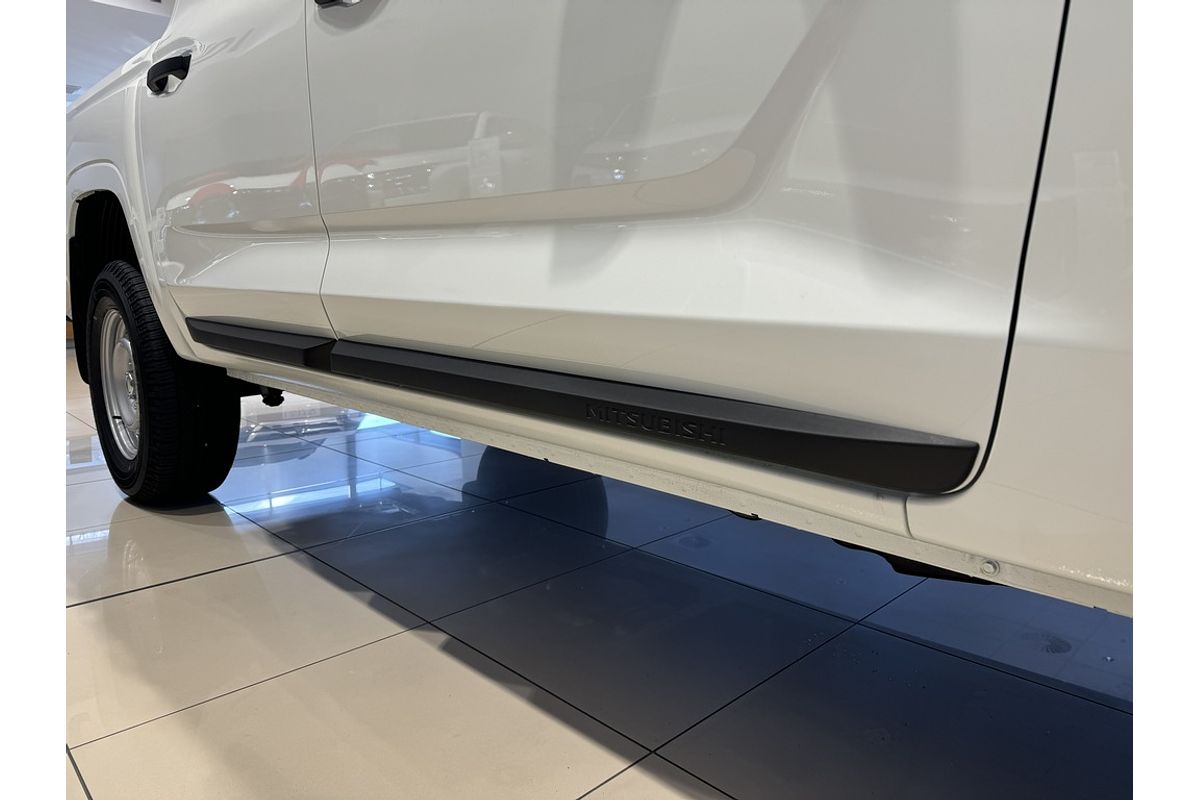 2024 Mitsubishi MV Triton GLX 2.4L D 6A/T 4X4 DC PU
