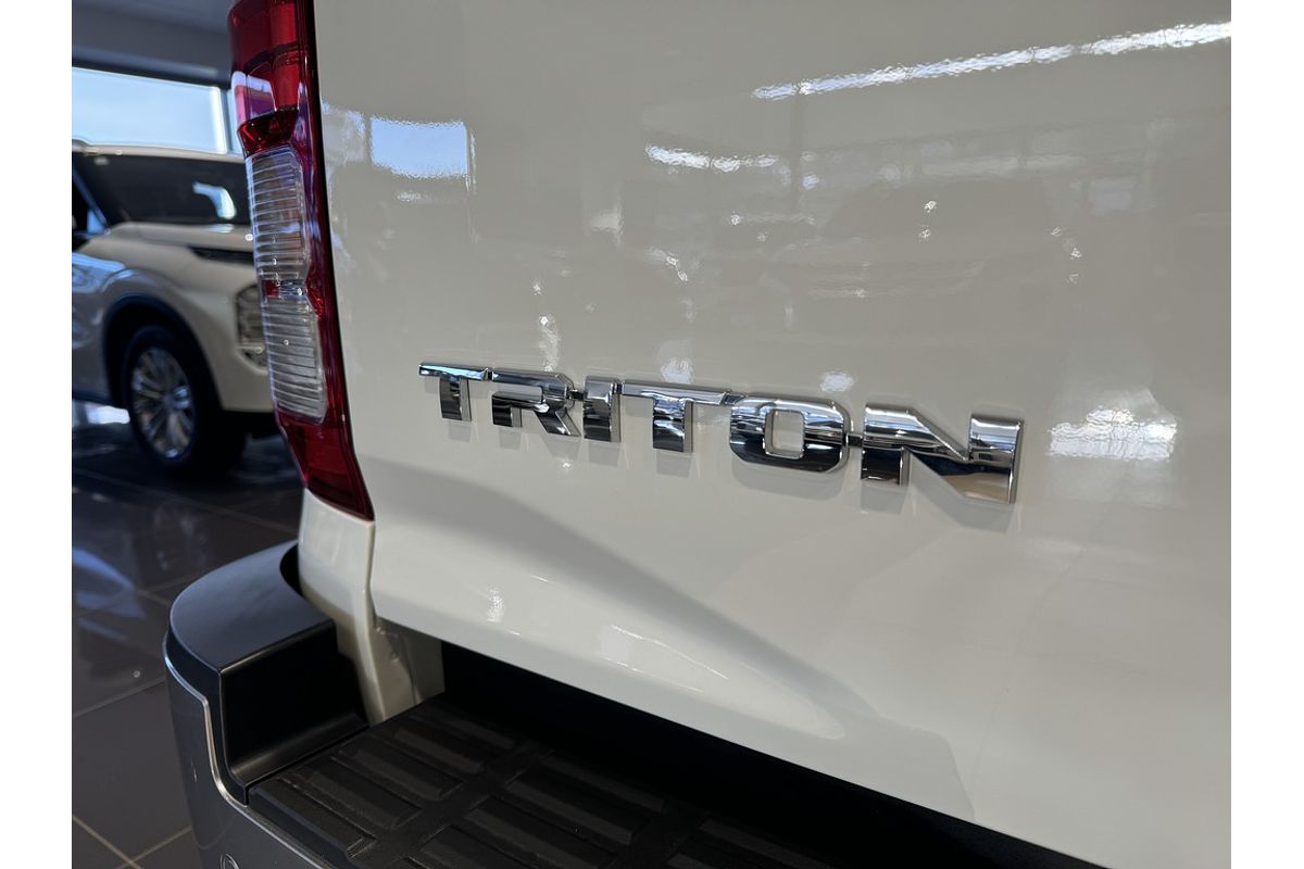 2024 Mitsubishi MV Triton GLX 2.4L D 6A/T 4X4 DC PU