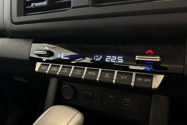 2024 Mitsubishi Triton GLX MV 4X4