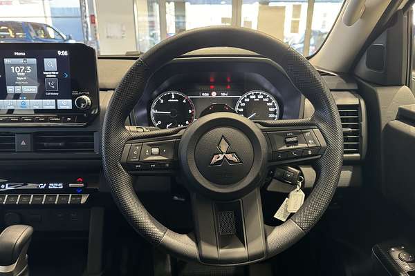 2024 Mitsubishi Triton GLX MV 4X4