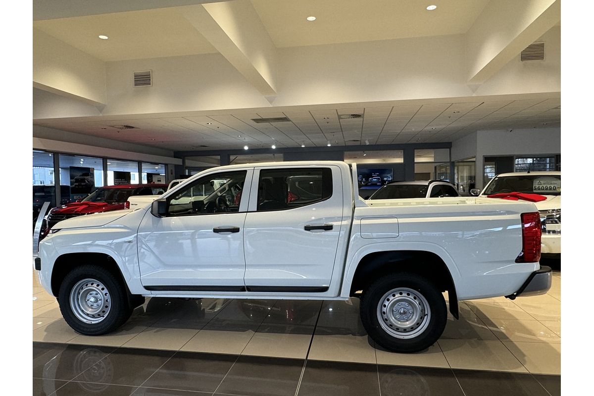 2024 Mitsubishi MV Triton GLX 2.4L D 6A/T 4X4 DC PU