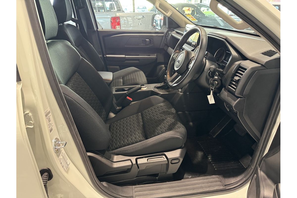 2024 Mitsubishi Triton GLX MV 4X4