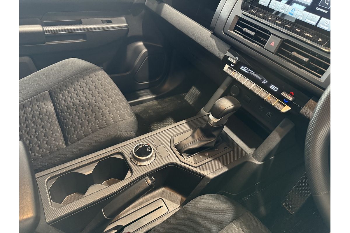 2024 Mitsubishi Triton GLX MV 4X4
