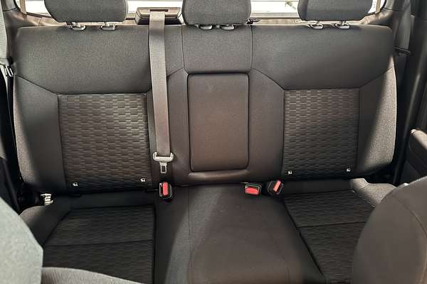 2024 Mitsubishi Triton GLX MV 4X4