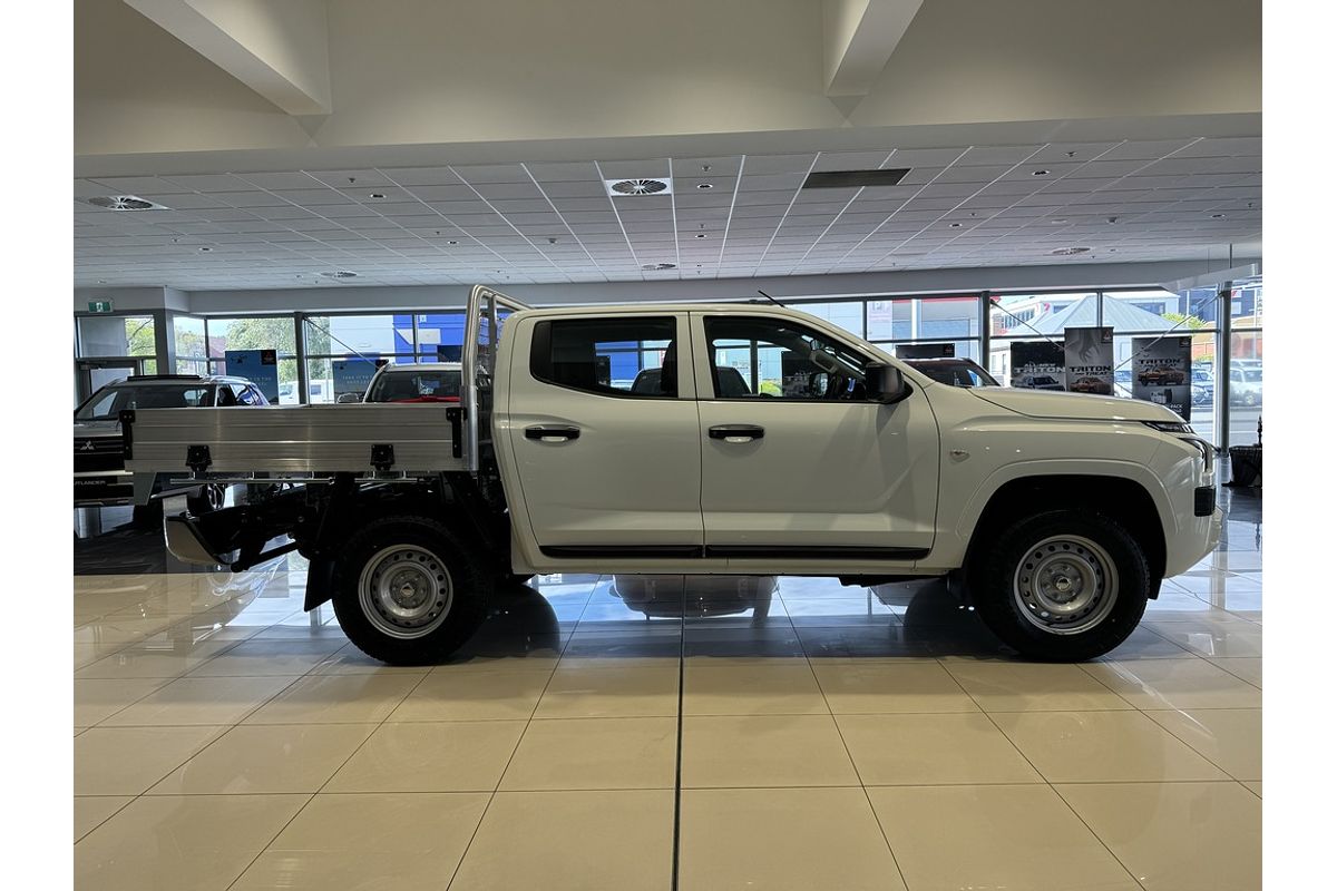 2024 Mitsubishi MV Triton GLX 2.4L D 6A/T 4X4 DC CC