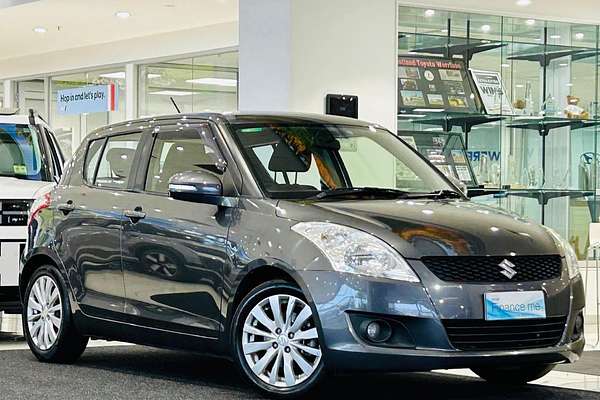 2013 Suzuki Swift GLX FZ