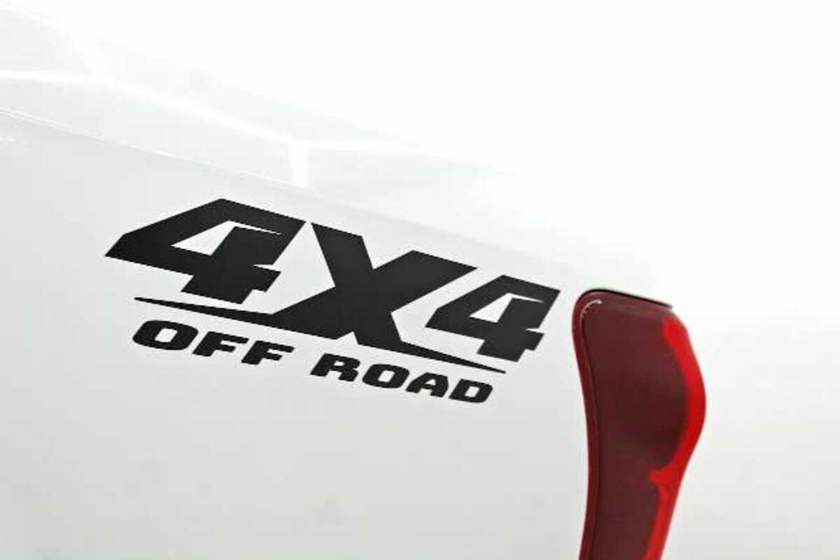 2017 Isuzu D-MAX SX DUAL CAB MY17 4X4
