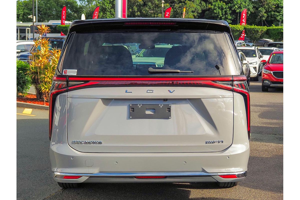 2022 LDV MIFA Luxe