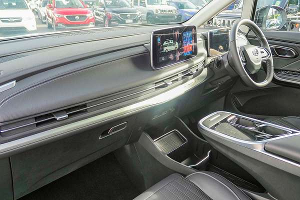 2022 LDV MIFA Luxe
