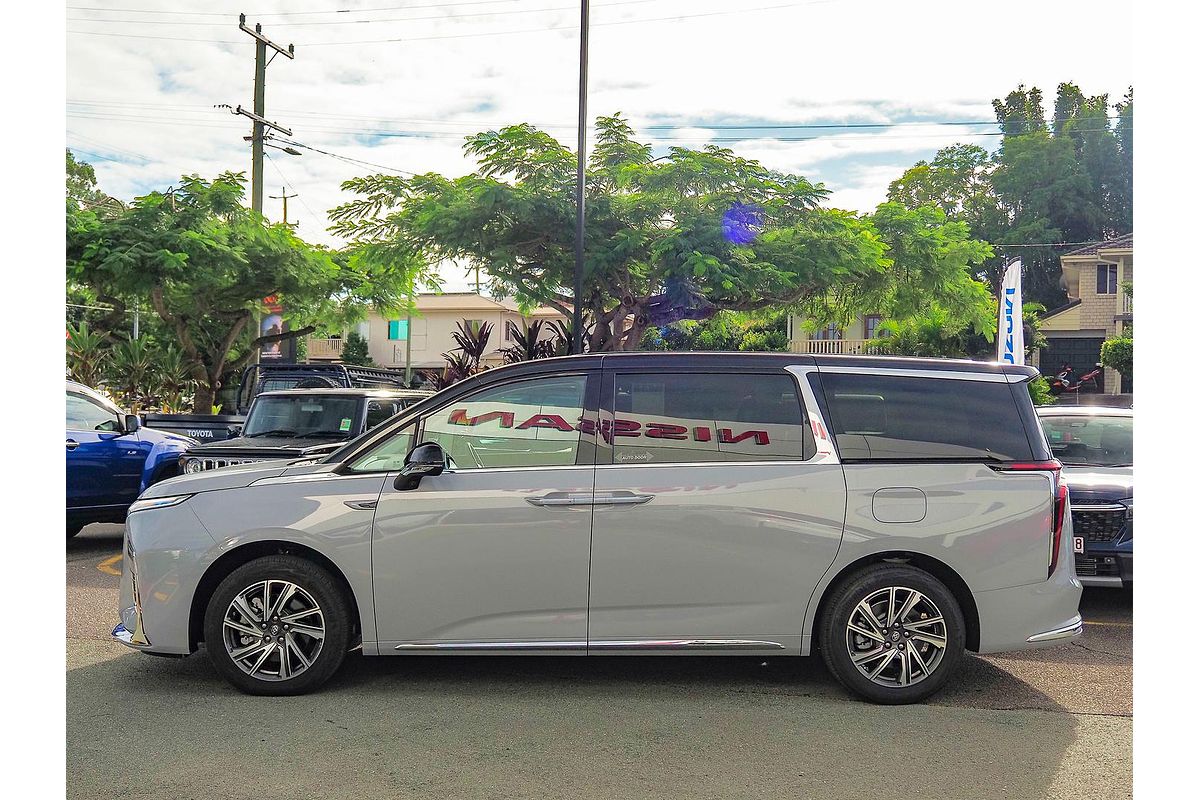 2022 LDV MIFA Luxe