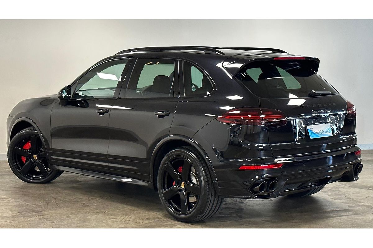 2017 Porsche Cayenne GTS 92A