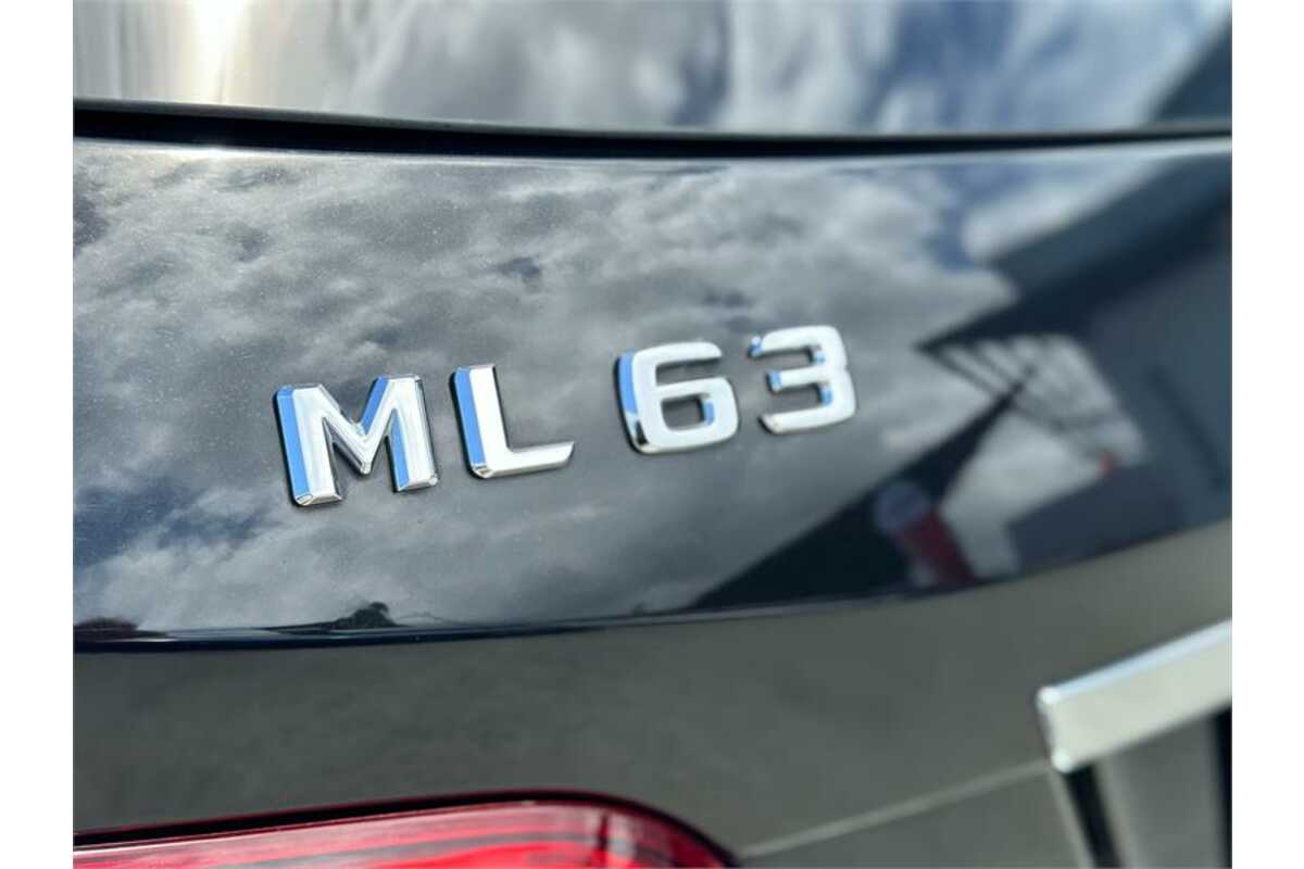 2015 Mercedes Benz ML 63 AMG (4x4) 166 MY14