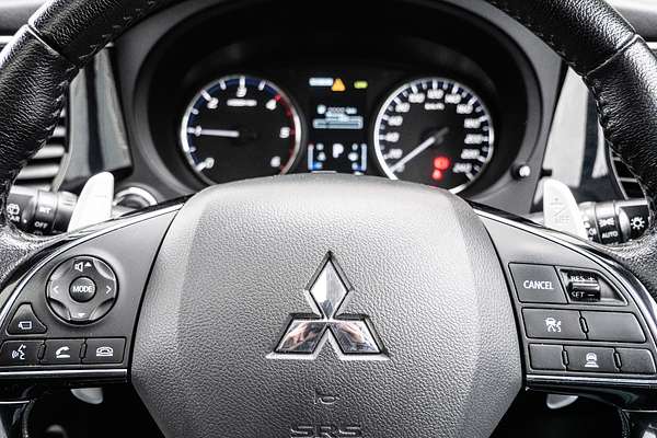 2016 Mitsubishi Outlander Exceed ZK