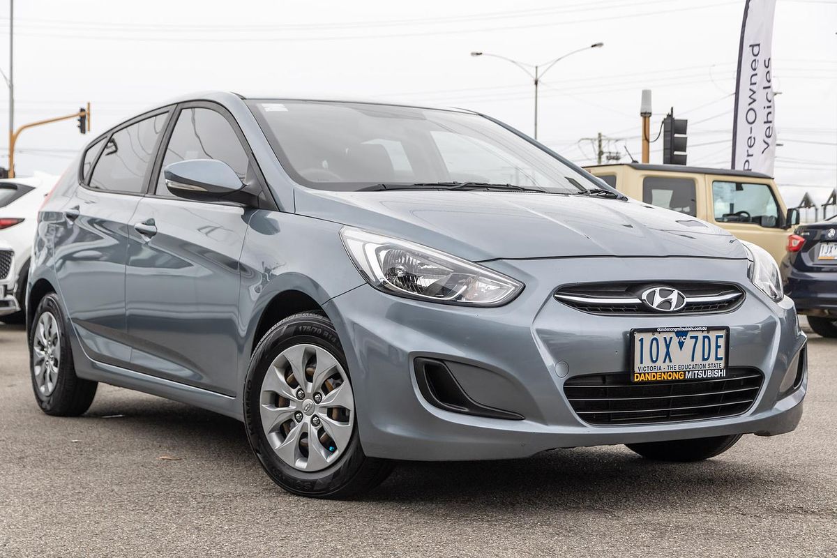 2017 Hyundai Accent Active RB4