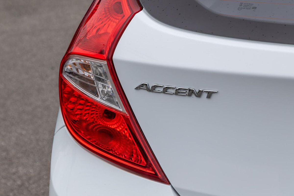 2016 Hyundai Accent Active RB4