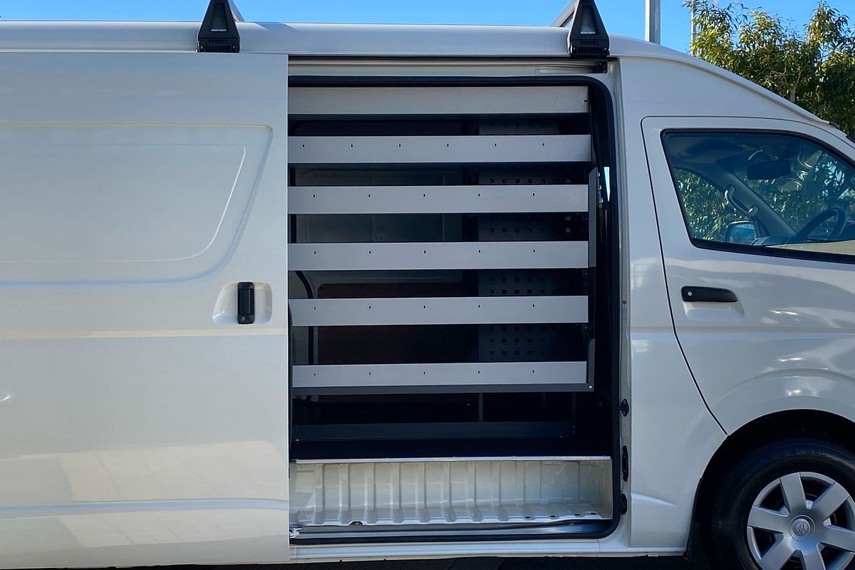 2018 Toyota Hiace KDH221R