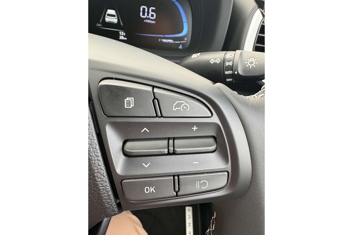 2024 Hyundai Venue Elite QX.V5