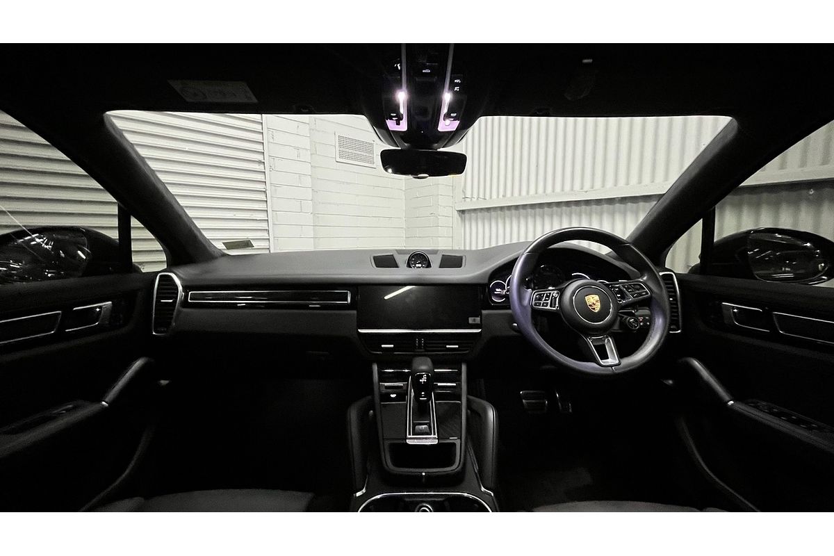 2023 Porsche Cayenne Turbo 9YA
