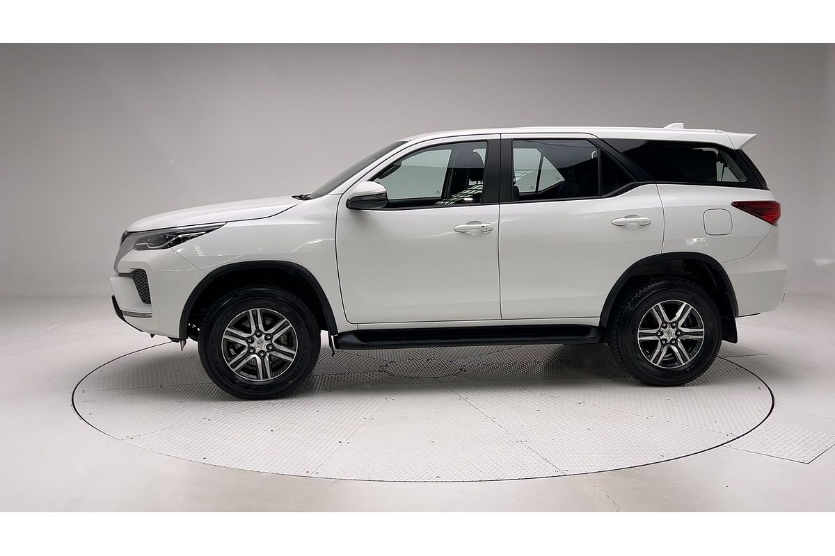 2023 Toyota Fortuner GX GUN156R