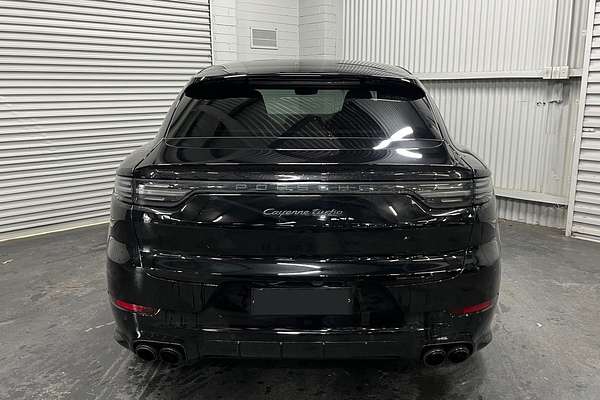 2023 Porsche Cayenne Turbo 9YA