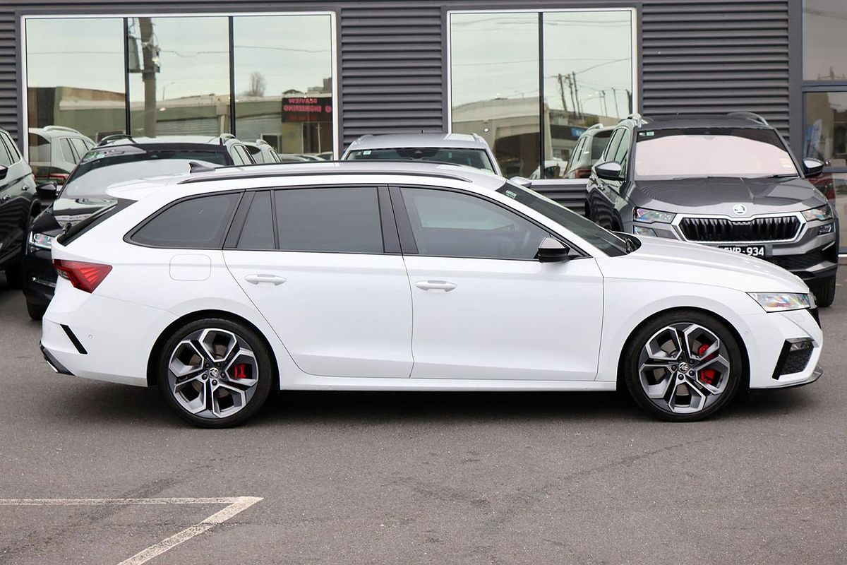 2021 ŠKODA Octavia RS NX