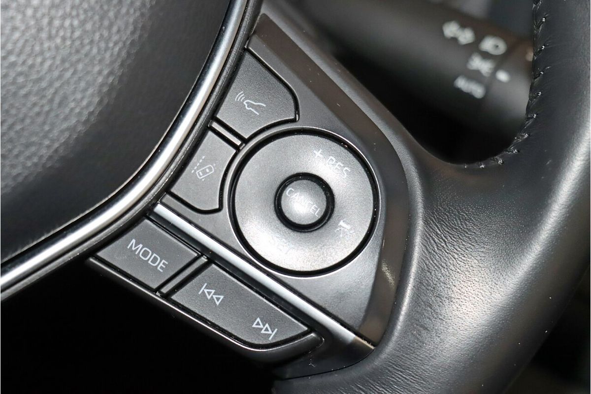 2018 Toyota Camry SX ASV70R