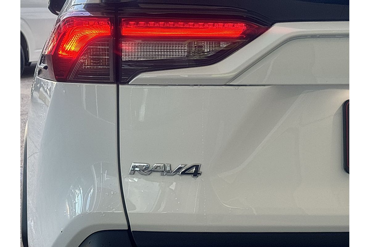 2020 Toyota RAV4 GX AXAH54R