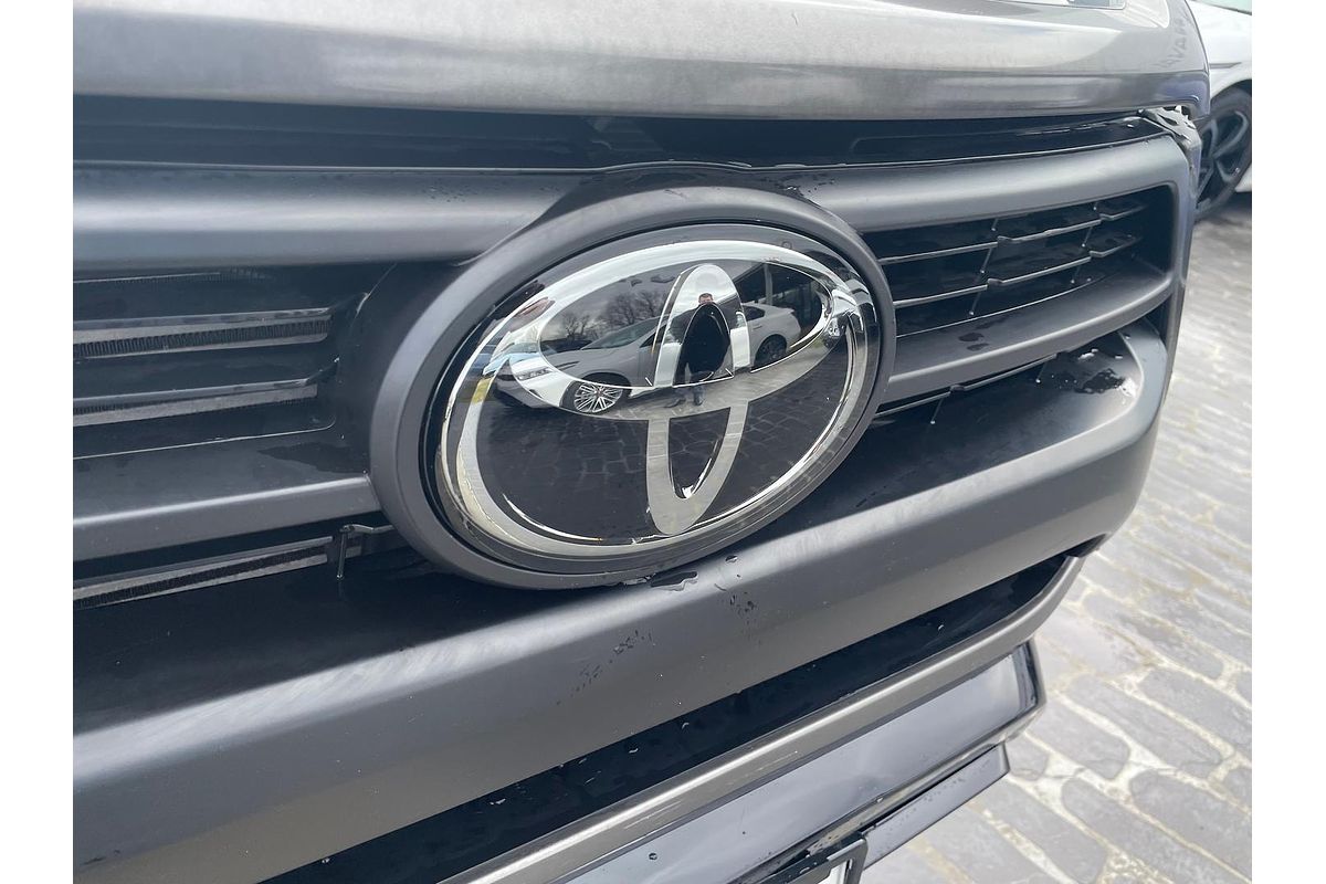 2020 Toyota Hilux SR GUN126R 4X4