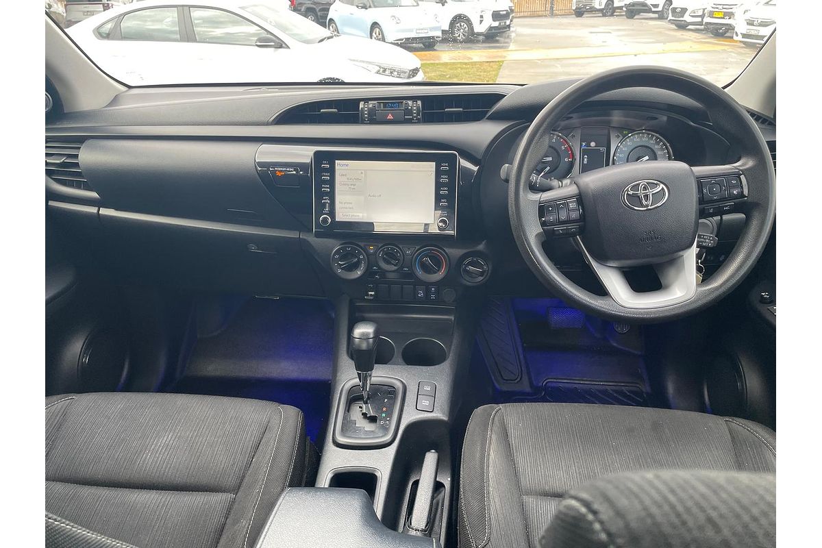 2020 Toyota Hilux SR GUN126R 4X4