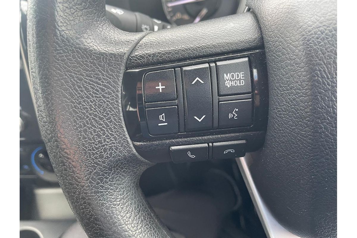2020 Toyota Hilux SR GUN126R 4X4