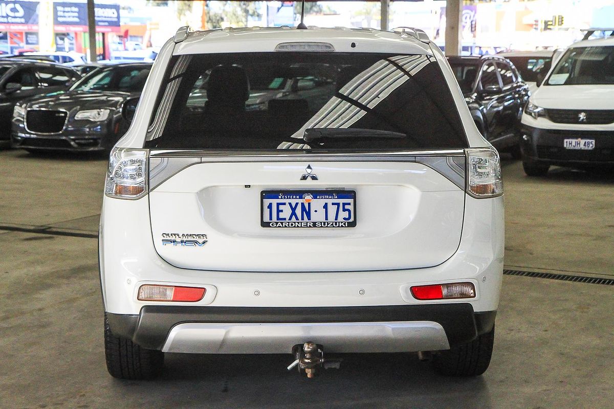 2014 Mitsubishi Outlander PHEV ZJ