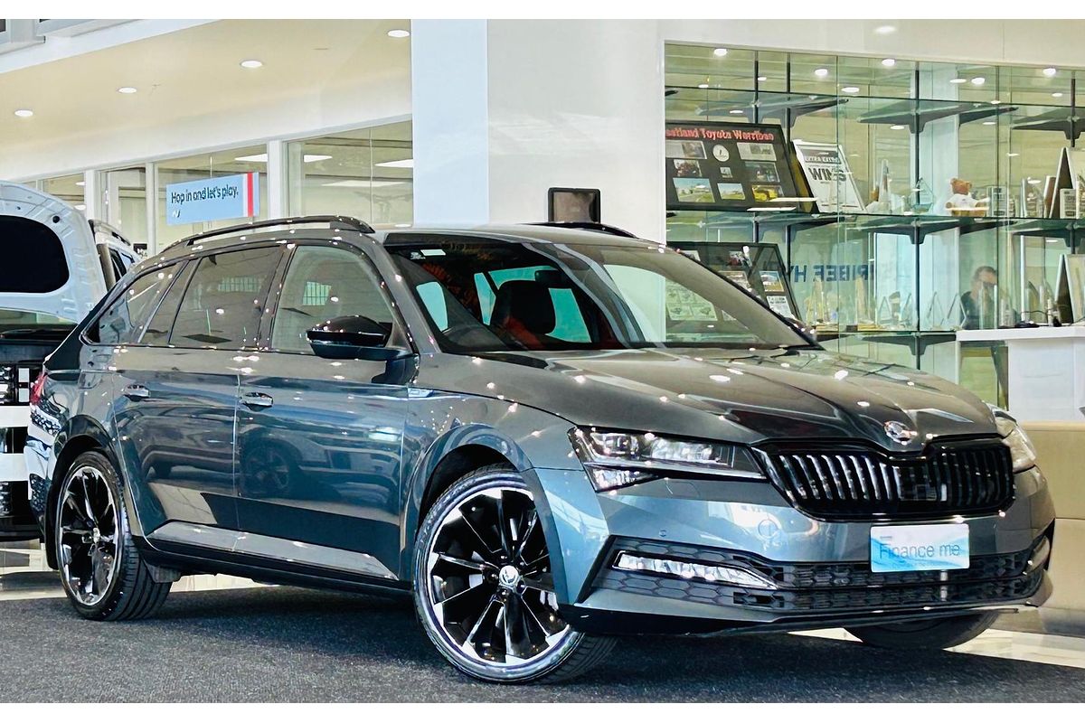 2022 ŠKODA Superb 206TSI SportLine NP