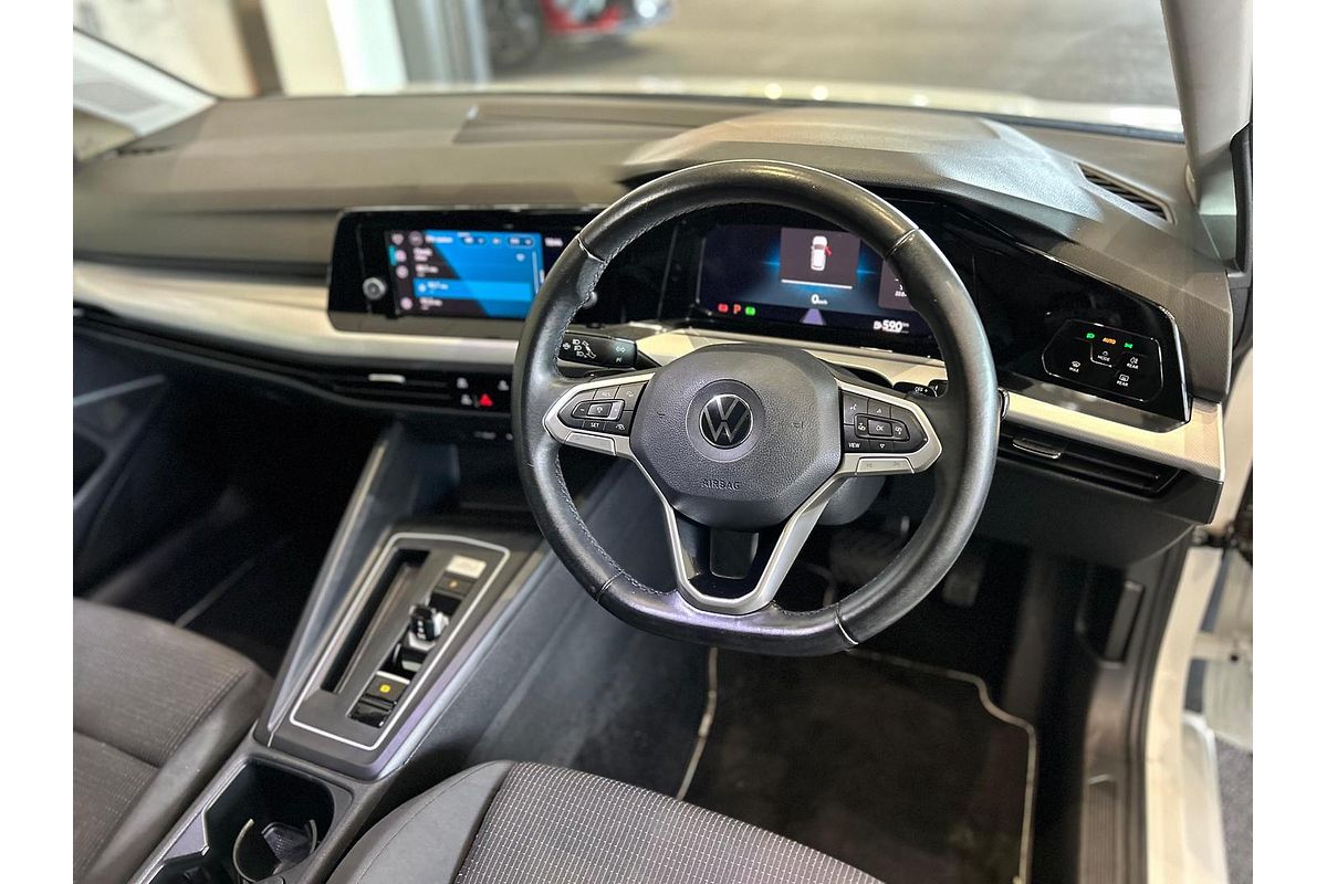 2021 Volkswagen Golf 110TSI 8