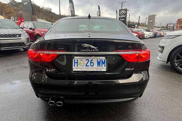 2017 Jaguar XF 20d R-Sport X260